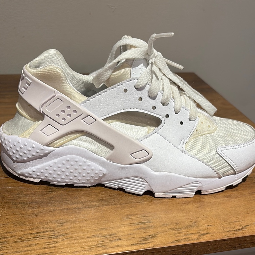 White Athletic Nike Sneakers - Picture 8 of 12